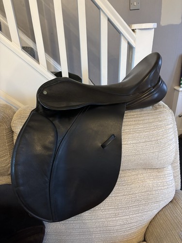 Thorowgood saddle - thorowgood, 18”
