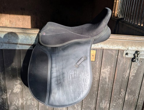 Thorowgood maxam cob saddle
